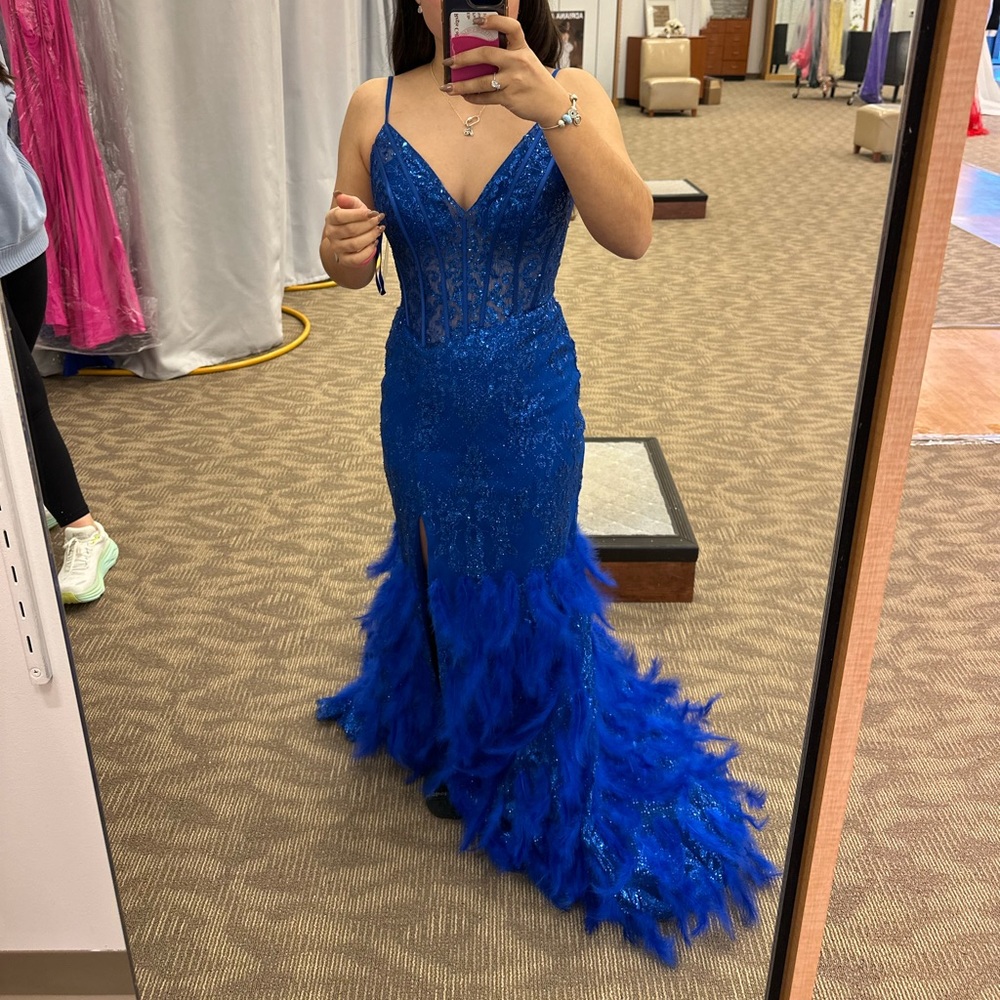 Size 4, The Ultimate Prom dress
